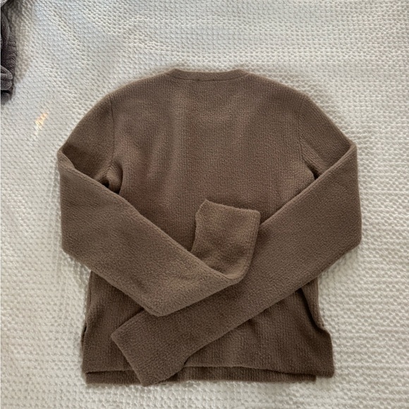 A&F taupe sweater - Picture 3 of 5